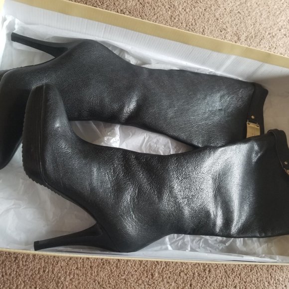 BRAND NEW SIZE 8.5 MICHAEL KORS KNEE -HIGH  BOOTS - Picture 2 of 6
